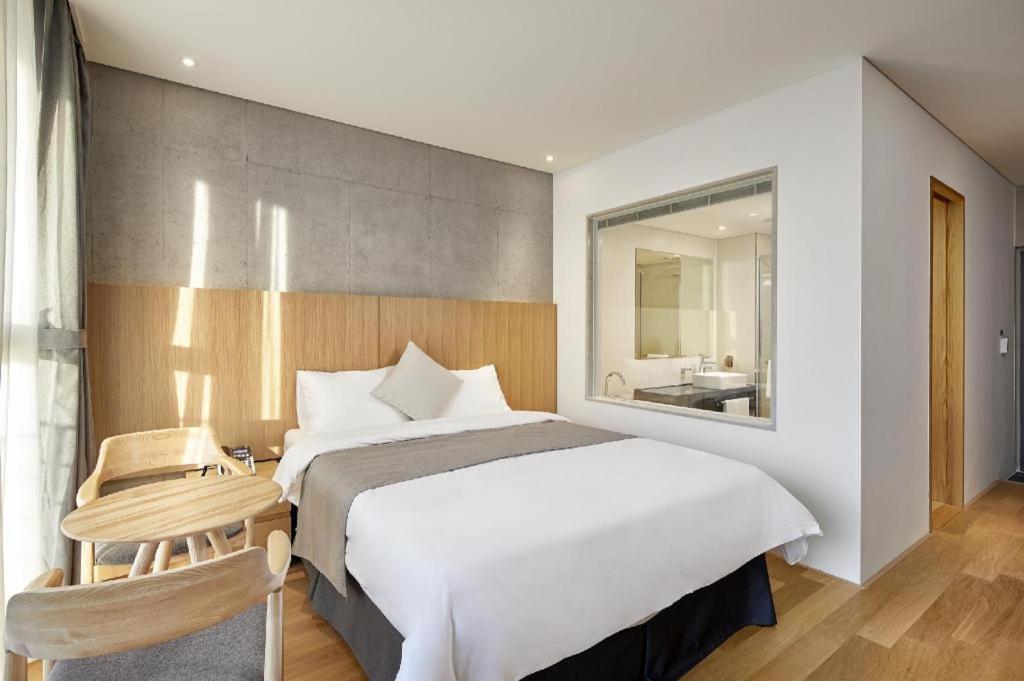 Hotel Haus Gapyeong Exterior photo